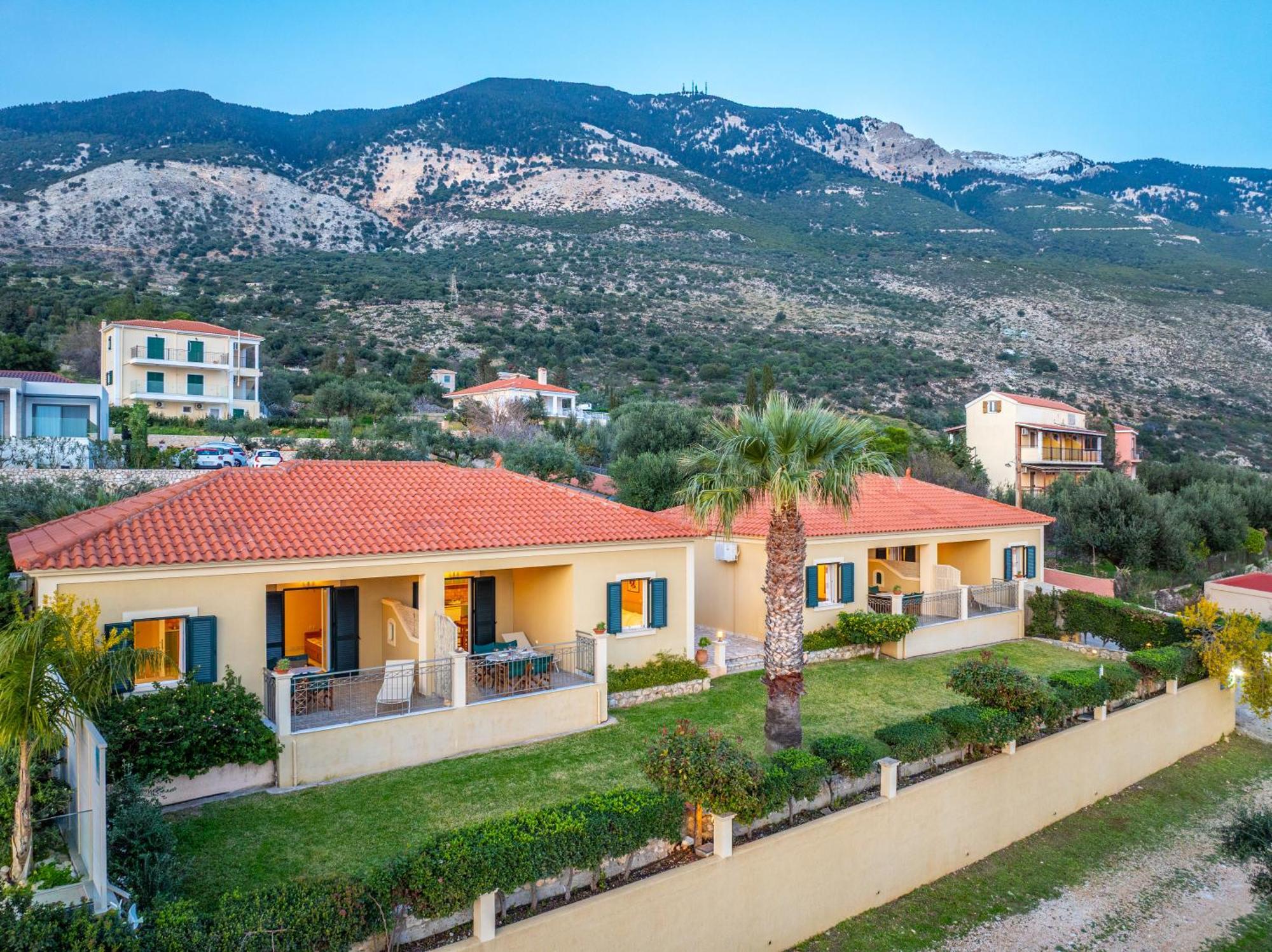 Eleftheria Apartments Vlachata Exterior photo